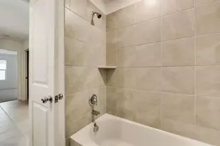 801 Vicksburg Dr, Ennis, TX 75119 - Photo 9