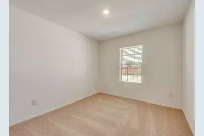 801 Vicksburg Drive, Ennis, TX 75119 - Photo 13