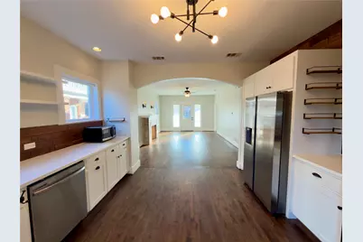 803 Woodlawn Avenue, Dallas, TX 75208 - Photo 9