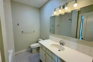 803 Woodlawn Ave, Dallas, TX 75208 - Photo 11