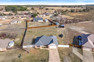 6030 Suncrest Dr, Athens, TX 75752 - Photo 5