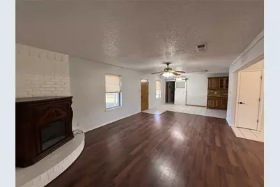 503 Windsor Lane, Springtown, TX 76082 - Photo 9