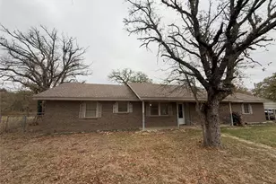 503 Windsor Ln, Springtown, TX 76082 - Photo 3