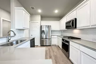 1420 Avondale Ct, Celina, TX 75009 - Photo 9