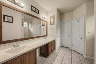 2820 Gardendale Dr, Fort Worth, TX 76120 - Photo 25