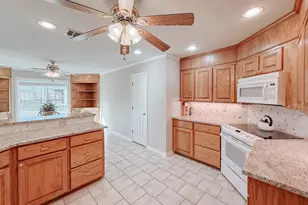 251 Co Rd 1171, Fairfield, TX 75840 - Photo 3