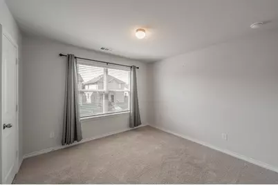 5517 Willamette Drive, Fort Worth, TX 76119 - Photo 15