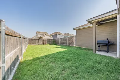 5517 Willamette Drive, Fort Worth, TX 76119 - Photo 23