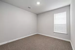 180 Tanager Dr, Rhome, TX 76078 - Photo 5