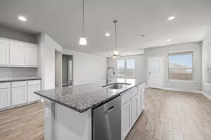 180 Tanager Dr, Rhome, TX 76078 - Photo 15