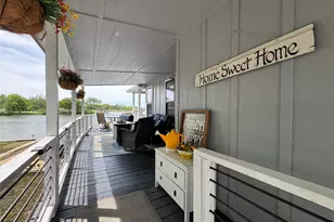817 Brazos Harbor Cir, Granbury, TX 76048 - Photo 5