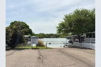 817 Brazos Harbor Circle, Granbury, TX 76048 - Photo 27