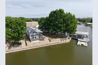 817 Brazos Harbor Circle, Granbury, TX 76048 - Photo 3