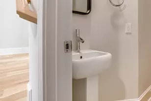 4639 New Water Ln, Dallas, TX 75219 - Photo 13