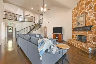 13811 Sorano Dr, Frisco, TX 75035 - Photo 11