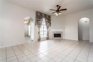 2453 Cimmaron Dr, Plano, TX 75025 - Photo 5