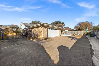 1116 Clear View Drive, Bedford, TX 76021 - Photo 23