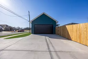 2613 Walker St, Fort Worth, TX 76105 - Photo 29