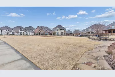 12620 Royal Oaks Lane, Farmers Branch, TX 75234 - Photo 3