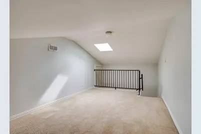 625 Prairie Dell Street, Lewisville, TX 75067 - Photo 9