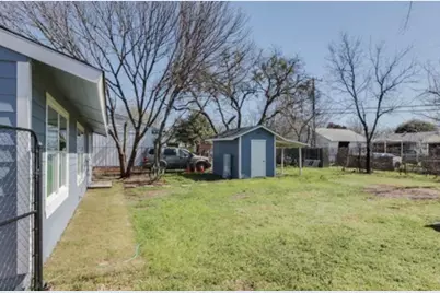 4330 Pensacola Court, Dallas, TX 75211 - Photo 17