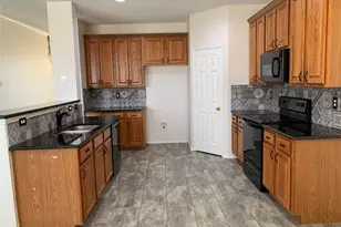 10609 Augusta Ln, Rowlett, TX 75089 - Photo 11