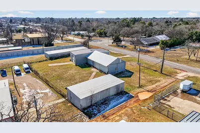 927 N Palestine Street, Athens, TX 75751 - Photo 5