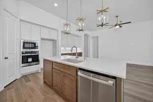 9824 Oak Glade Dr, Denton, TX 76207 - Photo 5