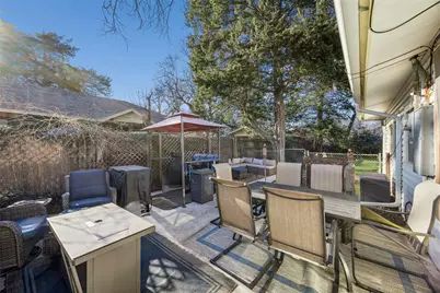 504 Featherston Street, Cleburne, TX 76033 - Photo 23