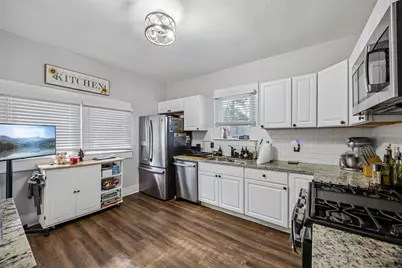 504 Featherston Street, Cleburne, TX 76033 - Photo 11