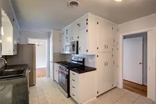 1521 Marion Dr, Garland, TX 75042 - Photo 9