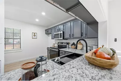 405 Justice Street, Cedar Hill, TX 75104 - Photo 9