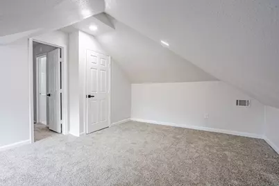 527 S Clinton Avenue, Dallas, TX 75208 - Photo 21