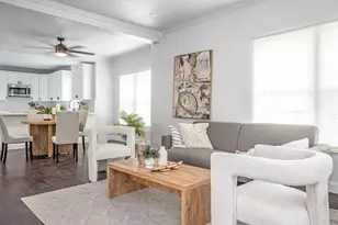 527 S Clinton Ave, Dallas, TX 75208 - Photo 3