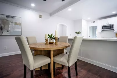 527 S Clinton Avenue, Dallas, TX 75208 - Photo 7