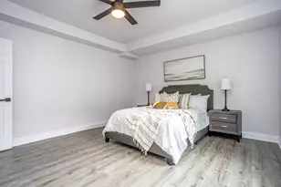 527 S Clinton Ave, Dallas, TX 75208 - Photo 19