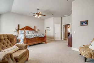 1196 Litchfield Ln, Burleson, TX 76028 - Photo 19