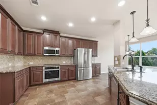 405 James Herndon Trail, McKinney, TX 75071 - Photo 9