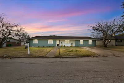 810 W Denison Drive, Robinson, TX 76706 - Photo 3