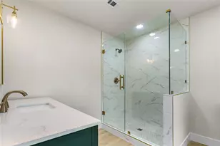 810 W Denison Dr, Robinson, TX 76706 - Photo 15