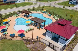 729 Amelia Ct, Pilot Point, TX 76258 - Photo 39