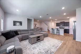 729 Amelia Ct, Pilot Point, TX 76258 - Photo 19