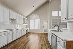 1610 Lakeland Park Dr, Garland, TX 75043 - Photo 15