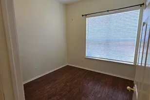 3820 Harrison Dr, Carrollton, TX 75010 - Photo 13