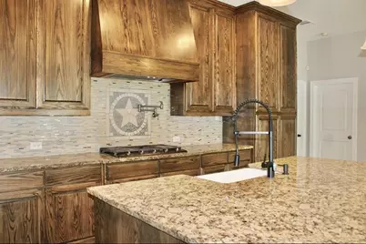 722 Clements Avenue, Van Alstyne, TX 75495 - Photo 5