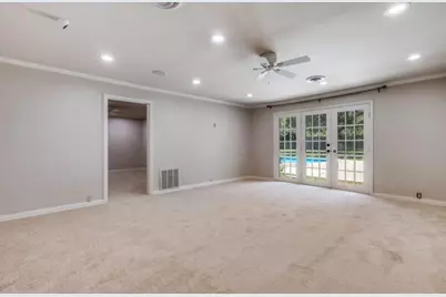 6307 Deloache Avenue, Dallas, TX 75225 - Photo 13