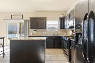 6349 Leaping Fawn Dr, Fort Worth, TX 76179 - Photo 9