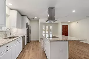 10521 Sandpiper Ln, Dallas, TX 75230 - Photo 9