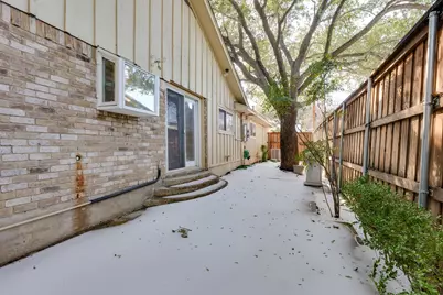 10521 Sandpiper Lane, Dallas, TX 75230 - Photo 23