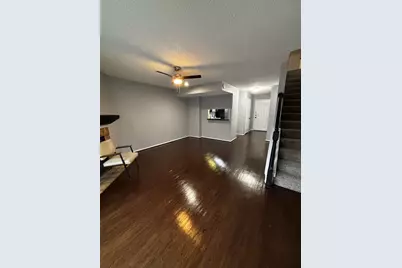 724 W Collins Street, Denton, TX 76201 - Photo 7